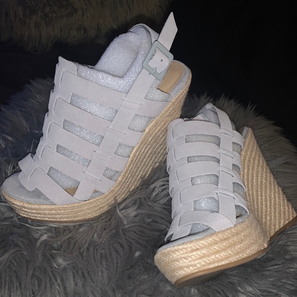 Chinese Laundry Wedge Sandals